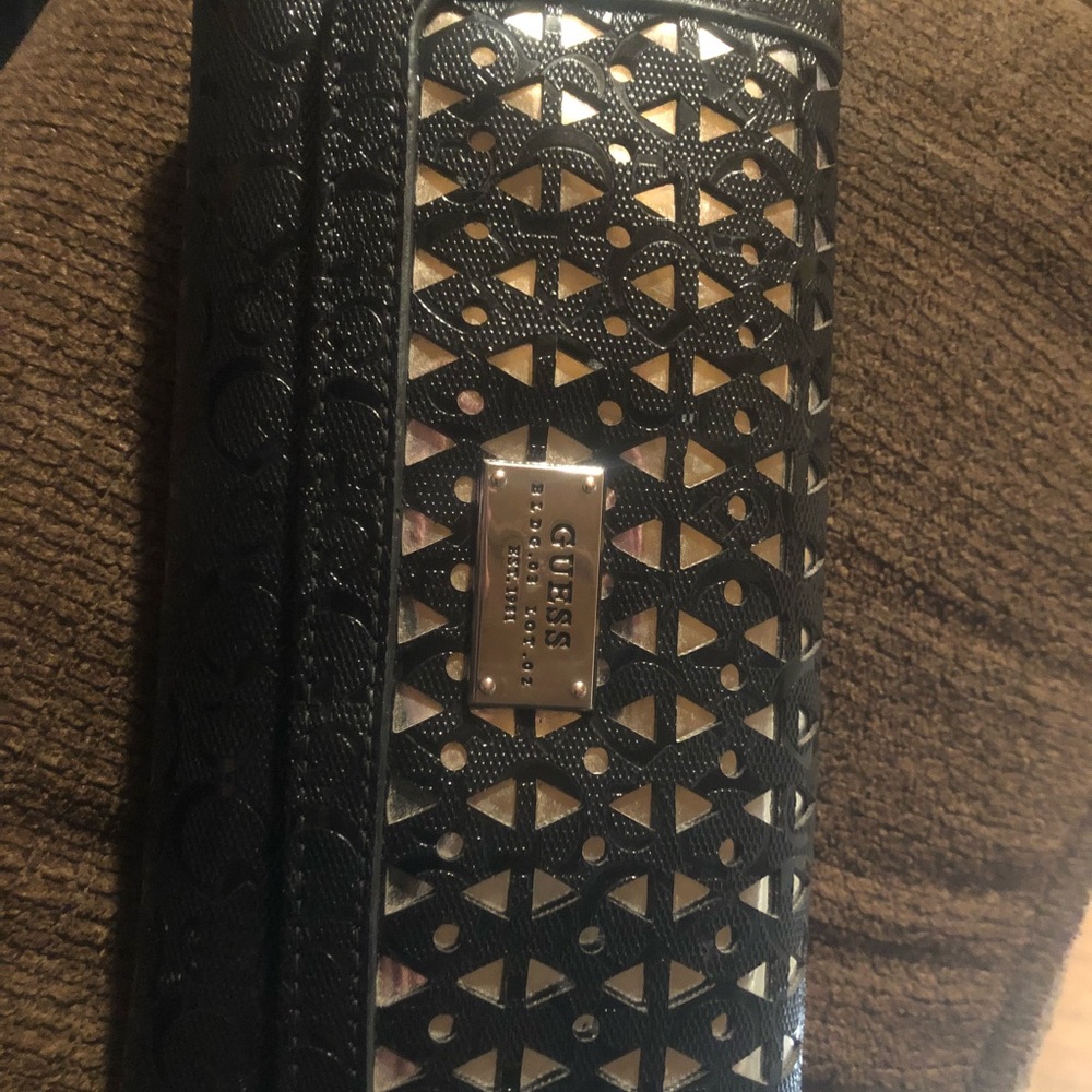 Guess wallet